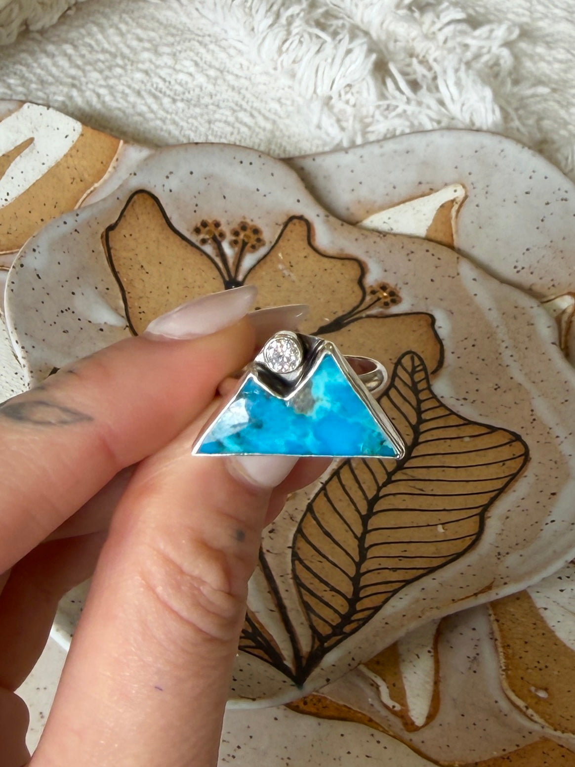 Size 7.75 Kingman Mountain