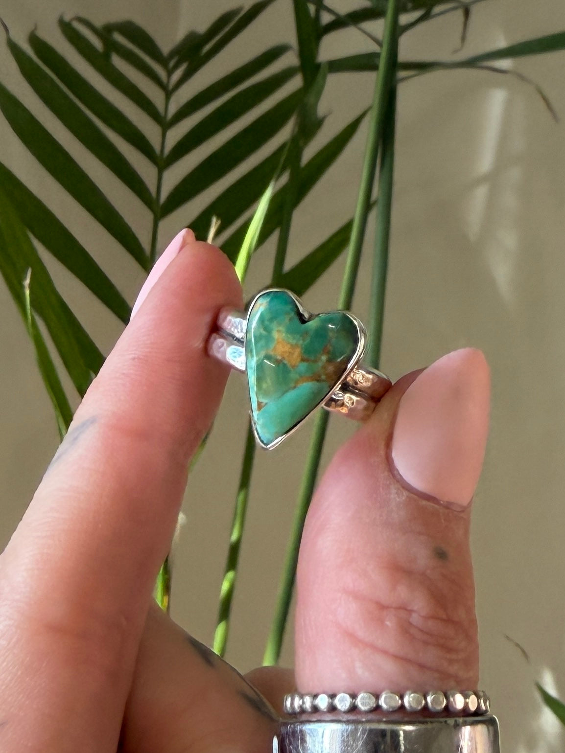 Royston NV ring size 7