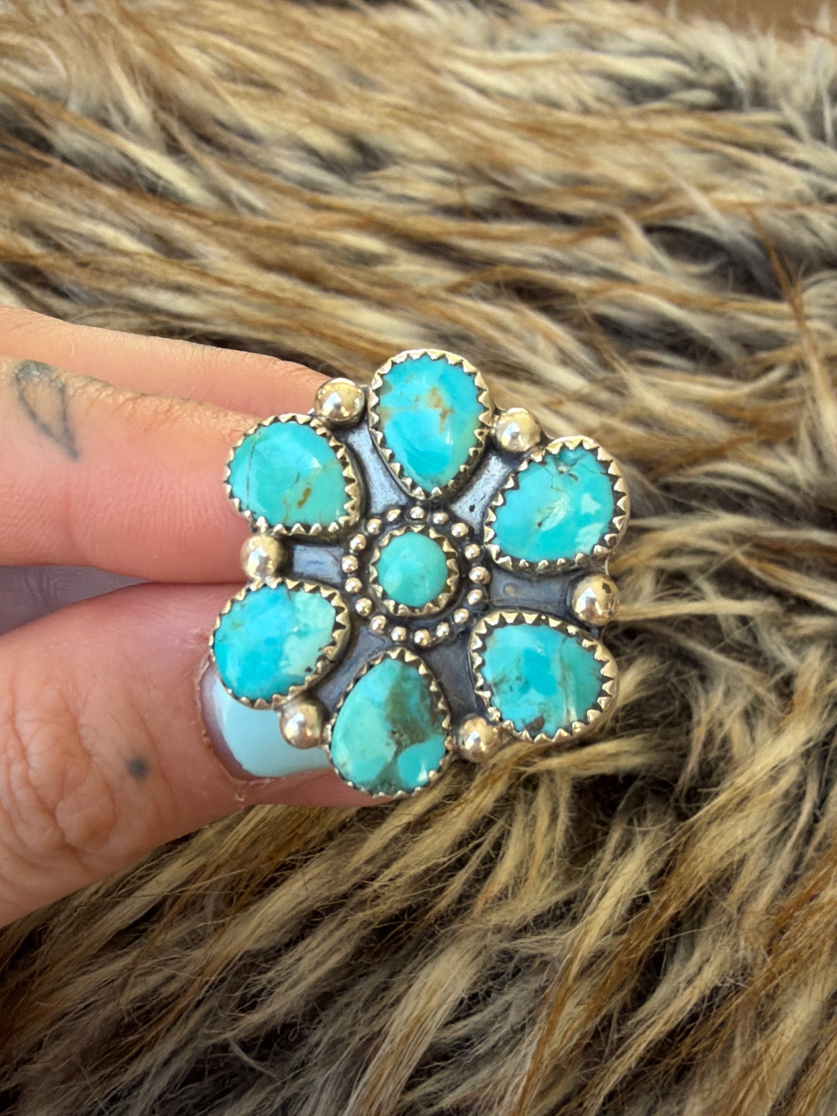 Turquoise flower size 6.25