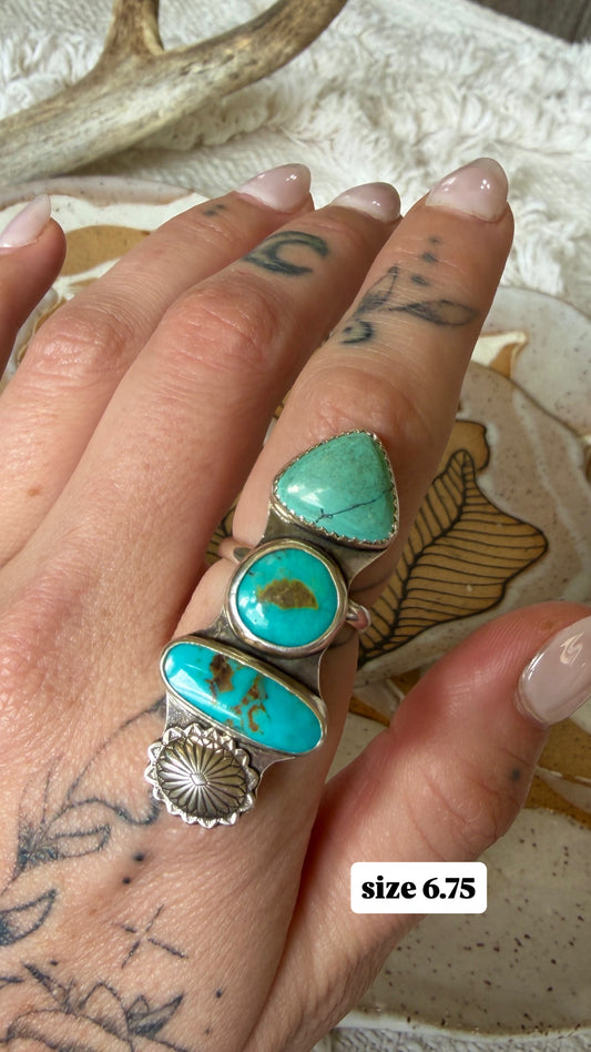 Size 6.75 Turquoise & concho ring
