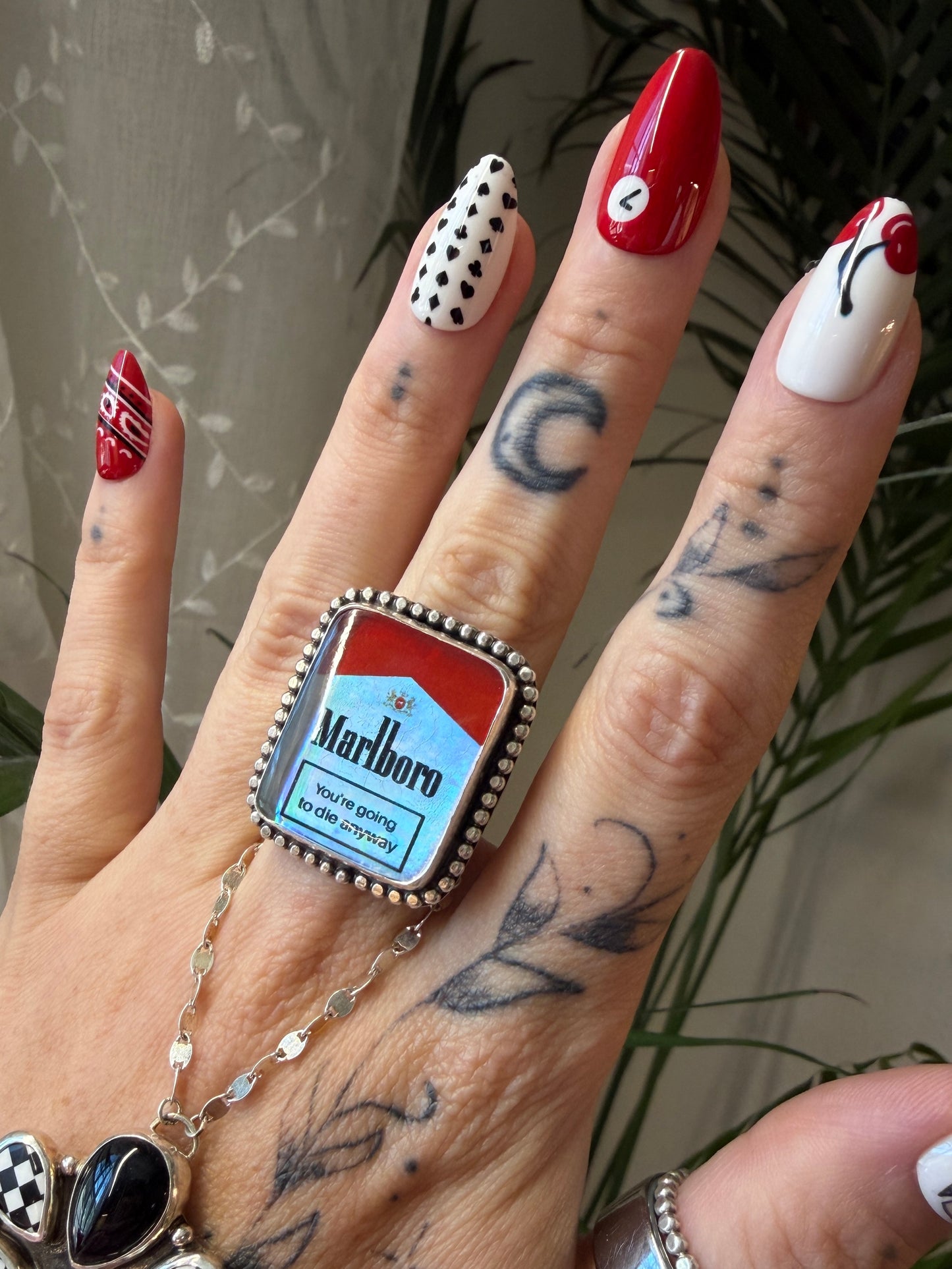Iridescent Marlboro Ring size 7