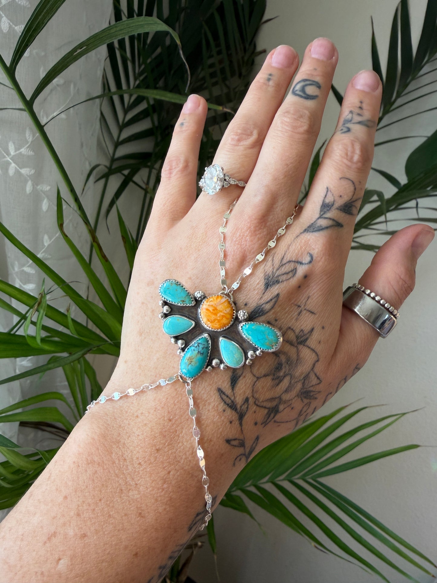 Turquoise & Spiny Oyster Handchain