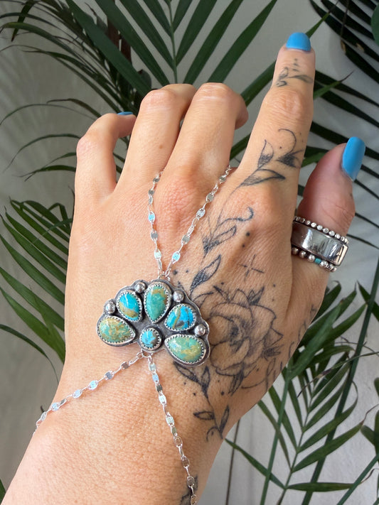Coastal hand chain