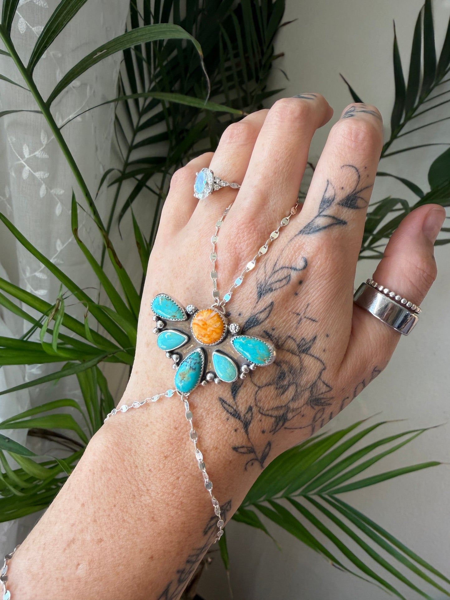 Turquoise & Spiny Oyster Handchain