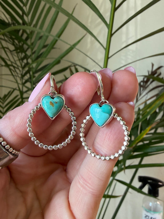 Kingman turquoise Huggies