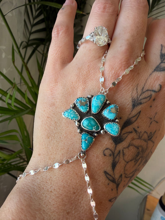 White water turquoise handchain