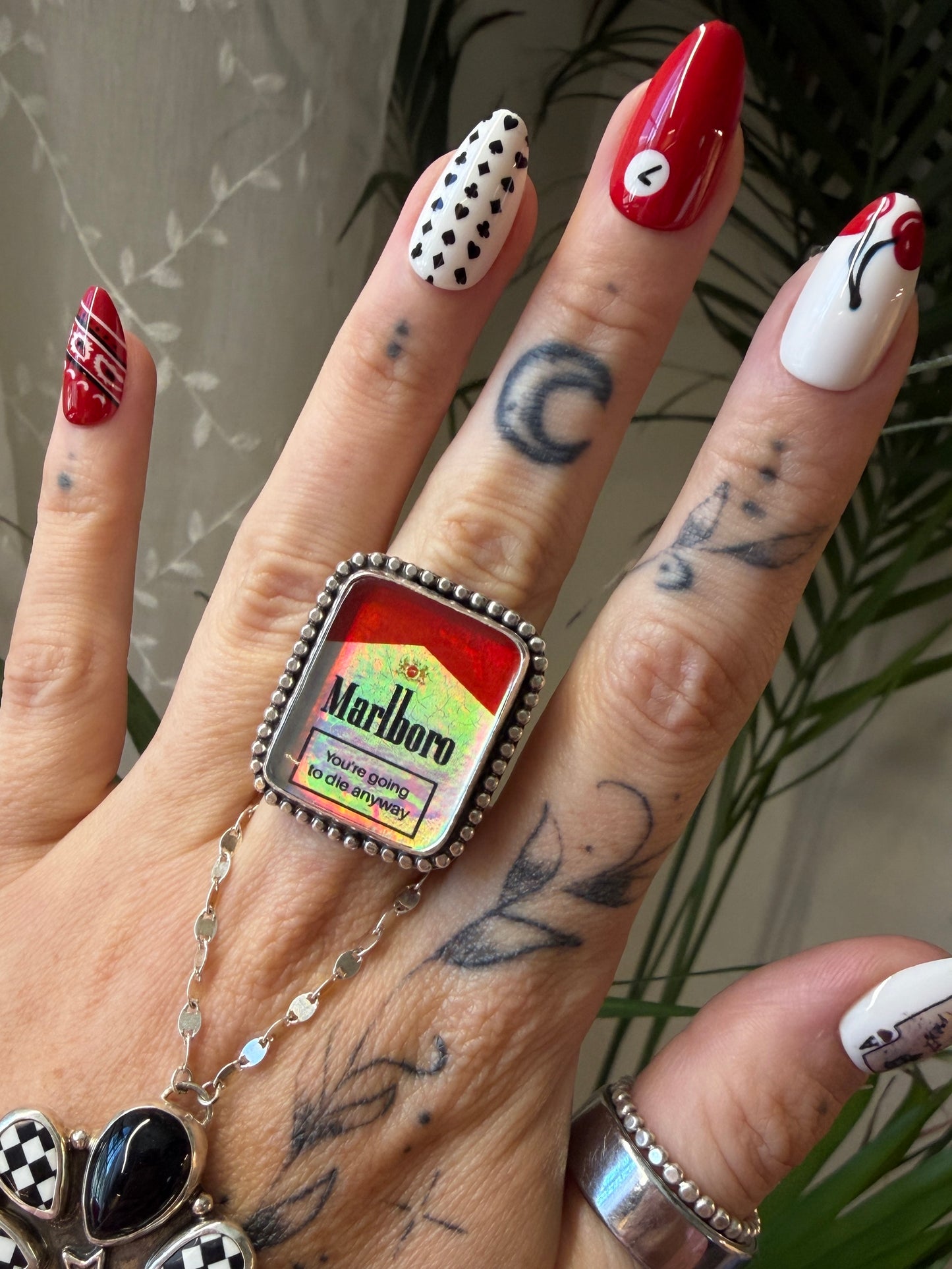 Iridescent Marlboro Ring size 7