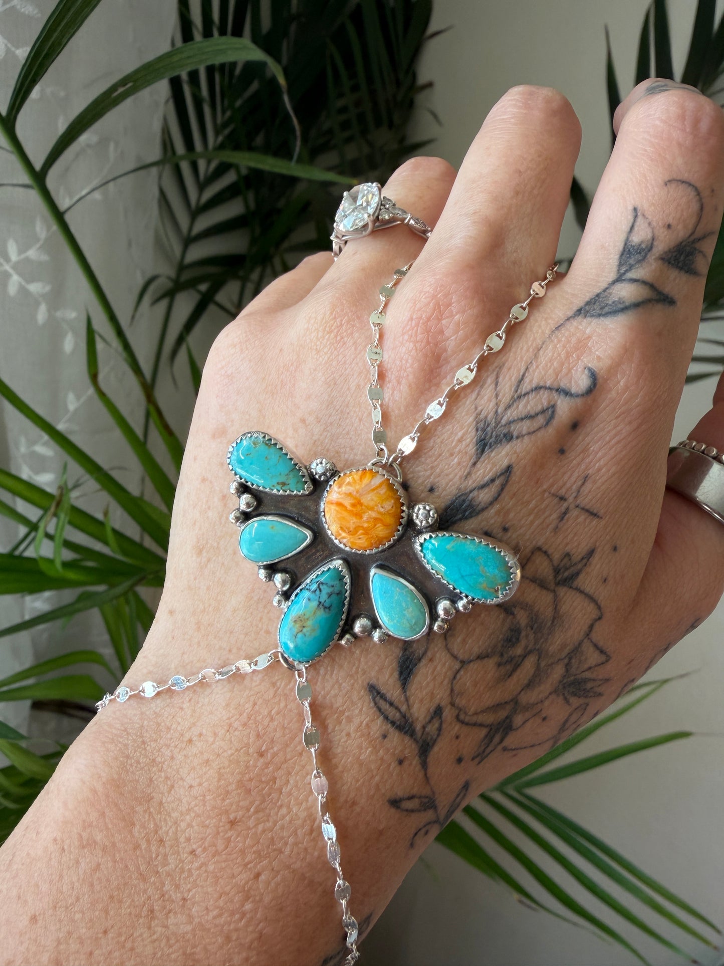 Turquoise & Spiny Oyster Handchain