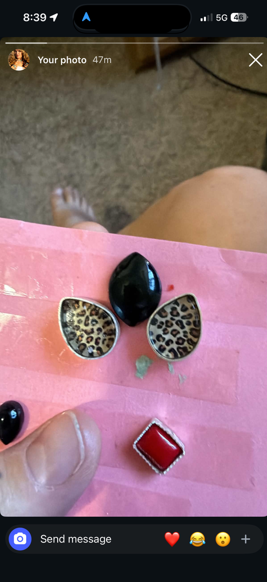 Leopard hand chain custom with clasp